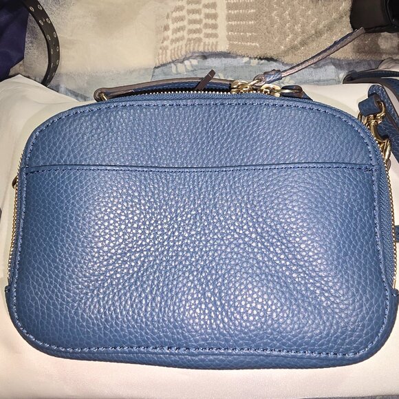 Dooney & Bourke Belvedere Ambler Crossbody - Picture 3 of 11